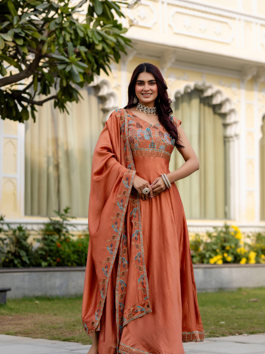 RANG RASIYA Gown Set – “NOOR-E-RIYA”-Where Tradition Becomes Timeless Style