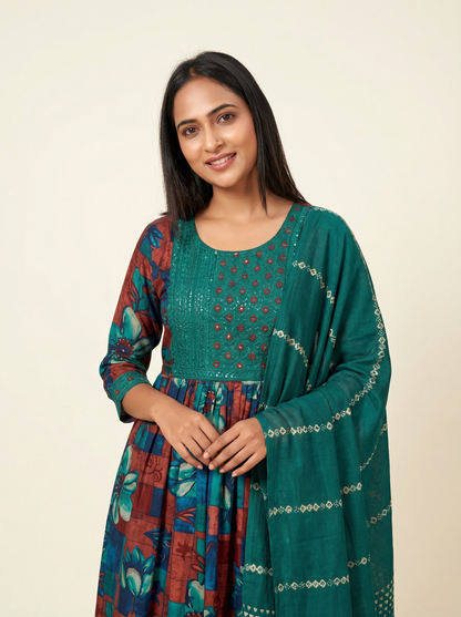 VASUNDHARA Women Floral Printed Anarkali Kurta Set with Trousers & Dupatta