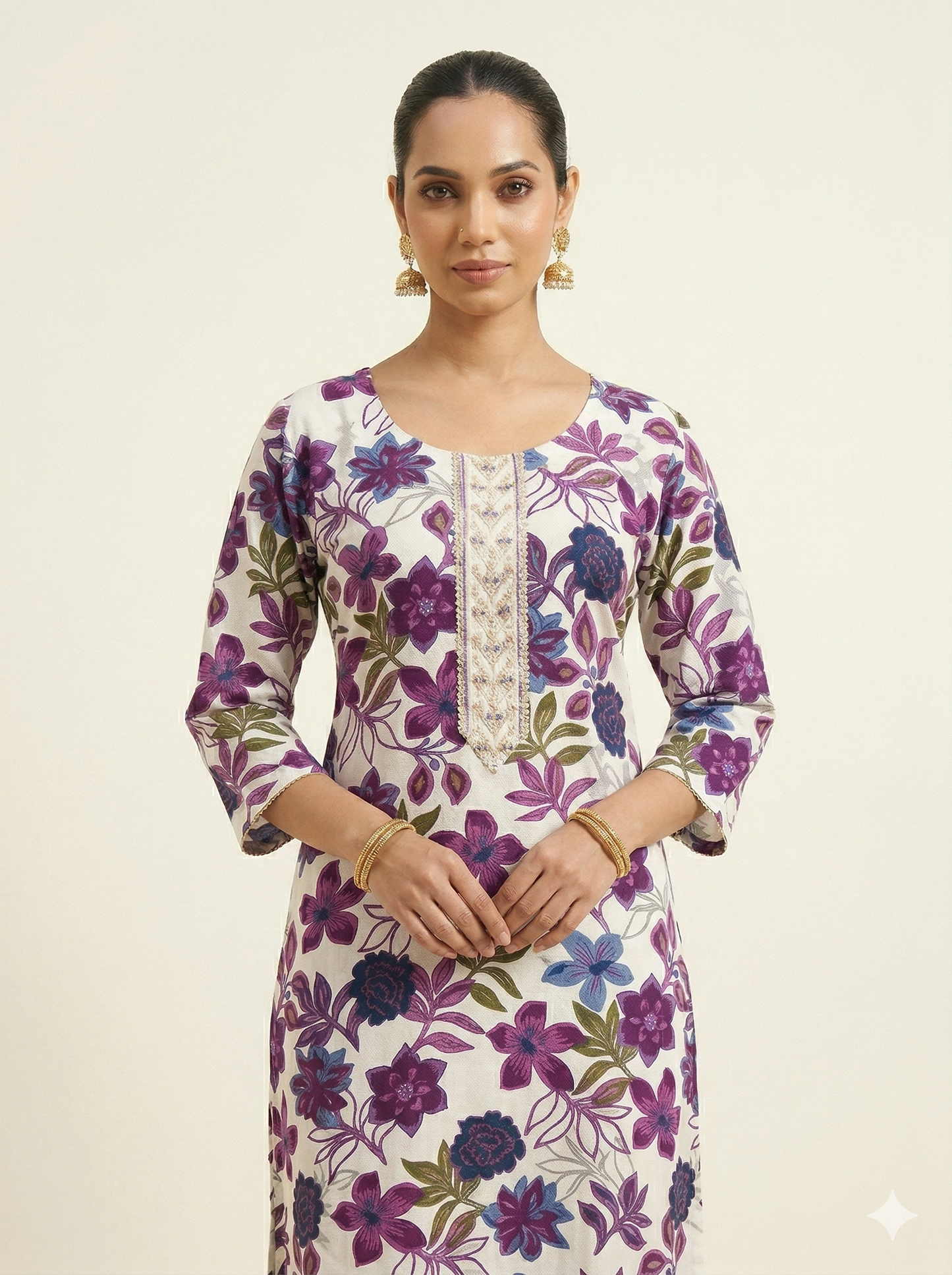 KARIVA Women White & Purple Floral Printed Straight Kurta