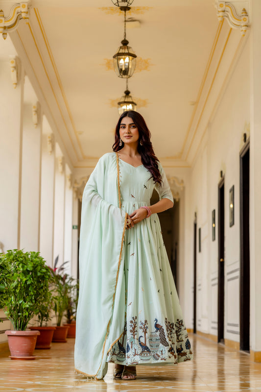 Rang Morni – Chinon Embroidered Gown Set