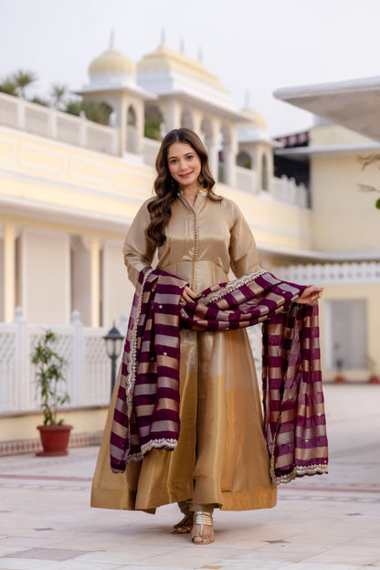 Rang Kasumbi Banarasi Gown Set with Pant & Dupatta