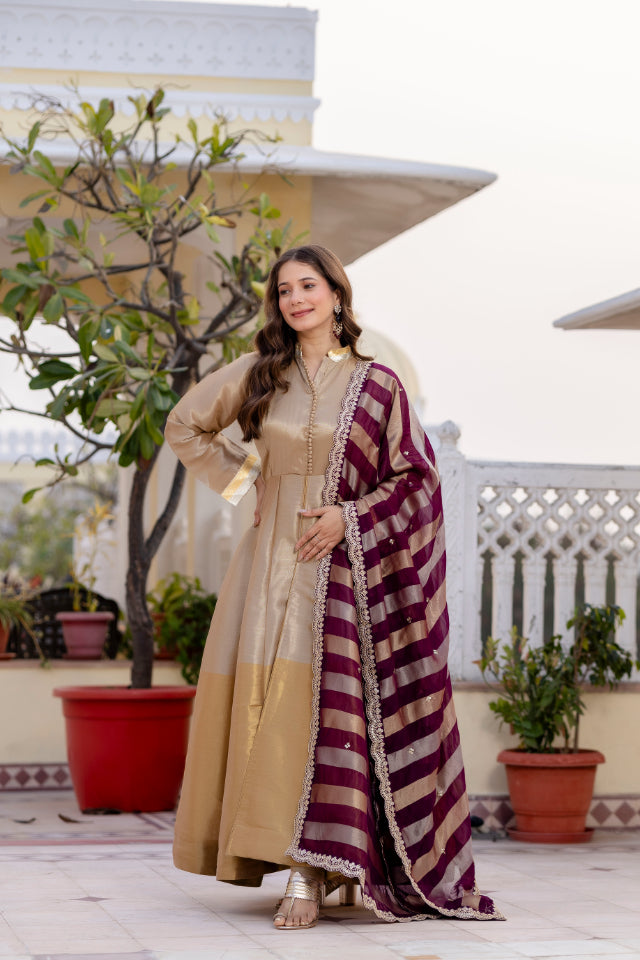 Rang Kasumbi Banarasi Gown Set with Pant & Dupatta