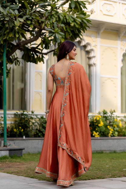 RANG RASIYA Gown Set – “NOOR-E-RIYA”-Where Tradition Becomes Timeless Style