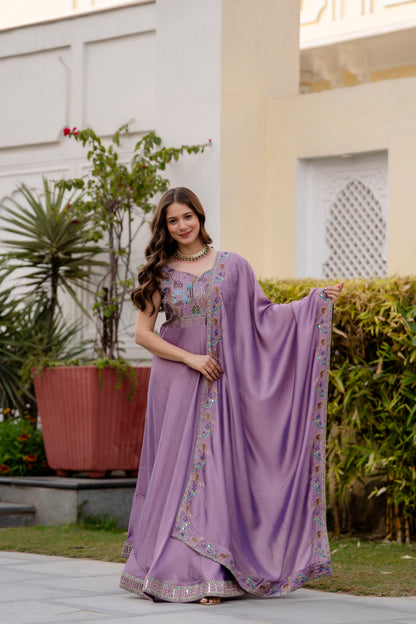RANG RASIYA Gown Set – “NOOR-E-RIYA”-Where Tradition Becomes Timeless Style